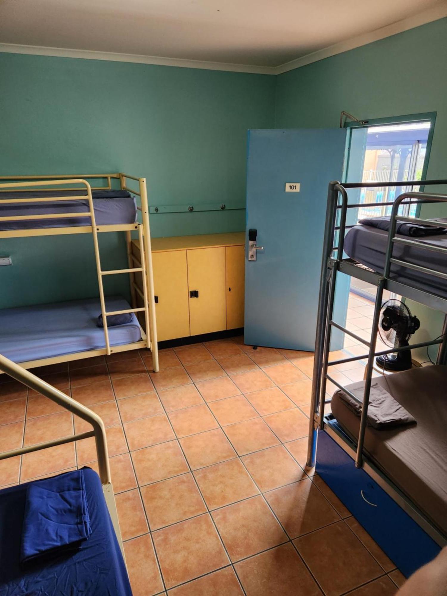 Jetty Blue Backpackers Hostel Κοφς Χάρμπουρ Δωμάτιο φωτογραφία